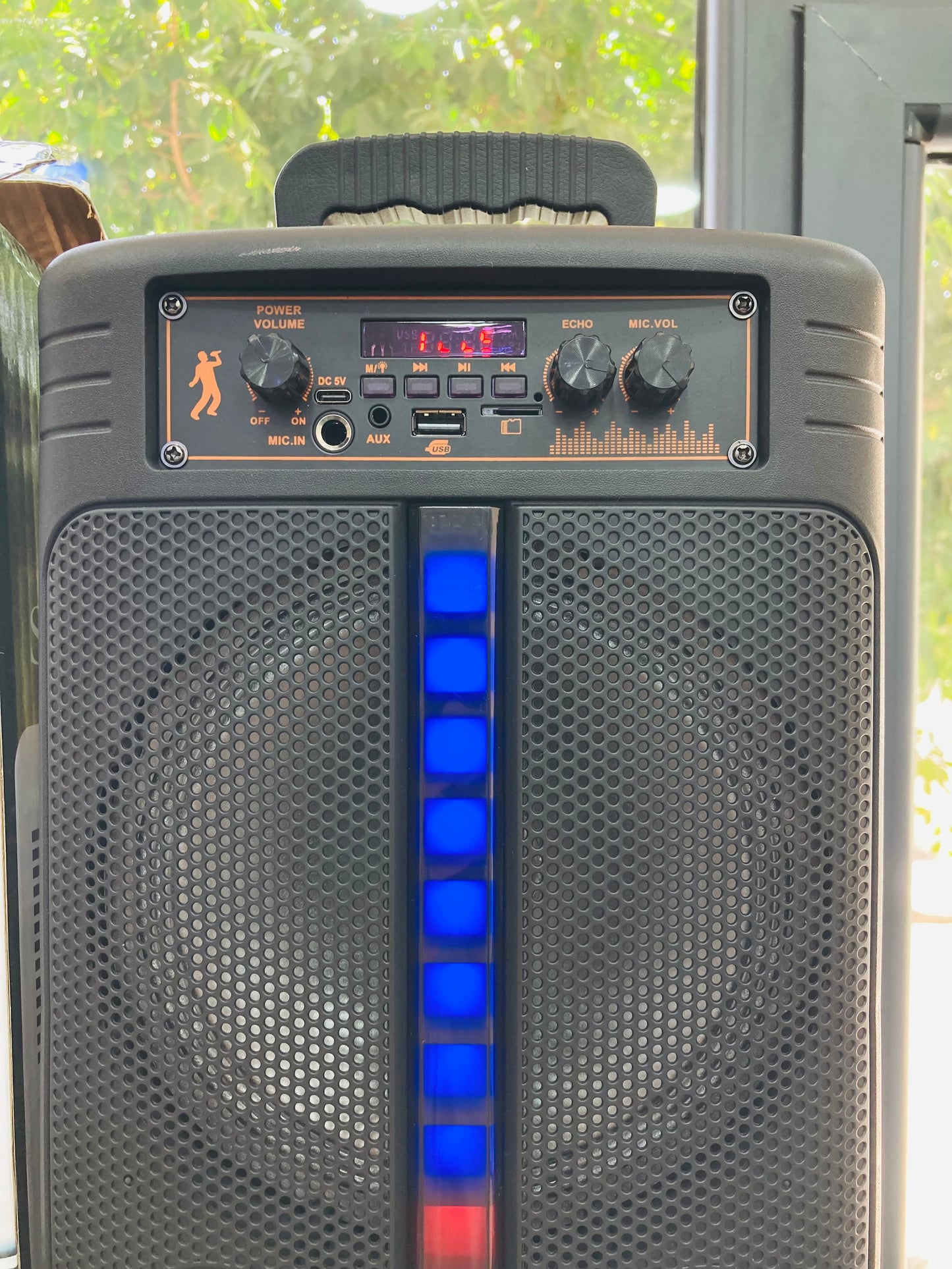 Speaker 8.5 x 2